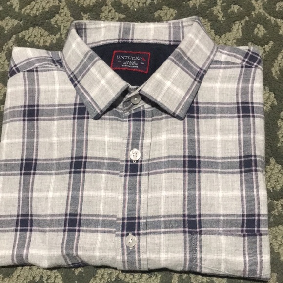 UNTUCKit Lightweight Flannel Shirt (L) - Picture 3 of 5